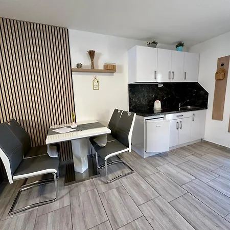 Apartmány&vinařství Káňa Penzion Přítluky