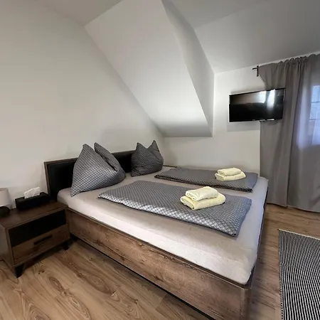 Penzion Apartmány&vinařství Káňa *