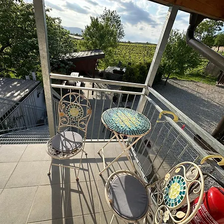 Apartmány&vinařství Káňa Penzion Přítluky